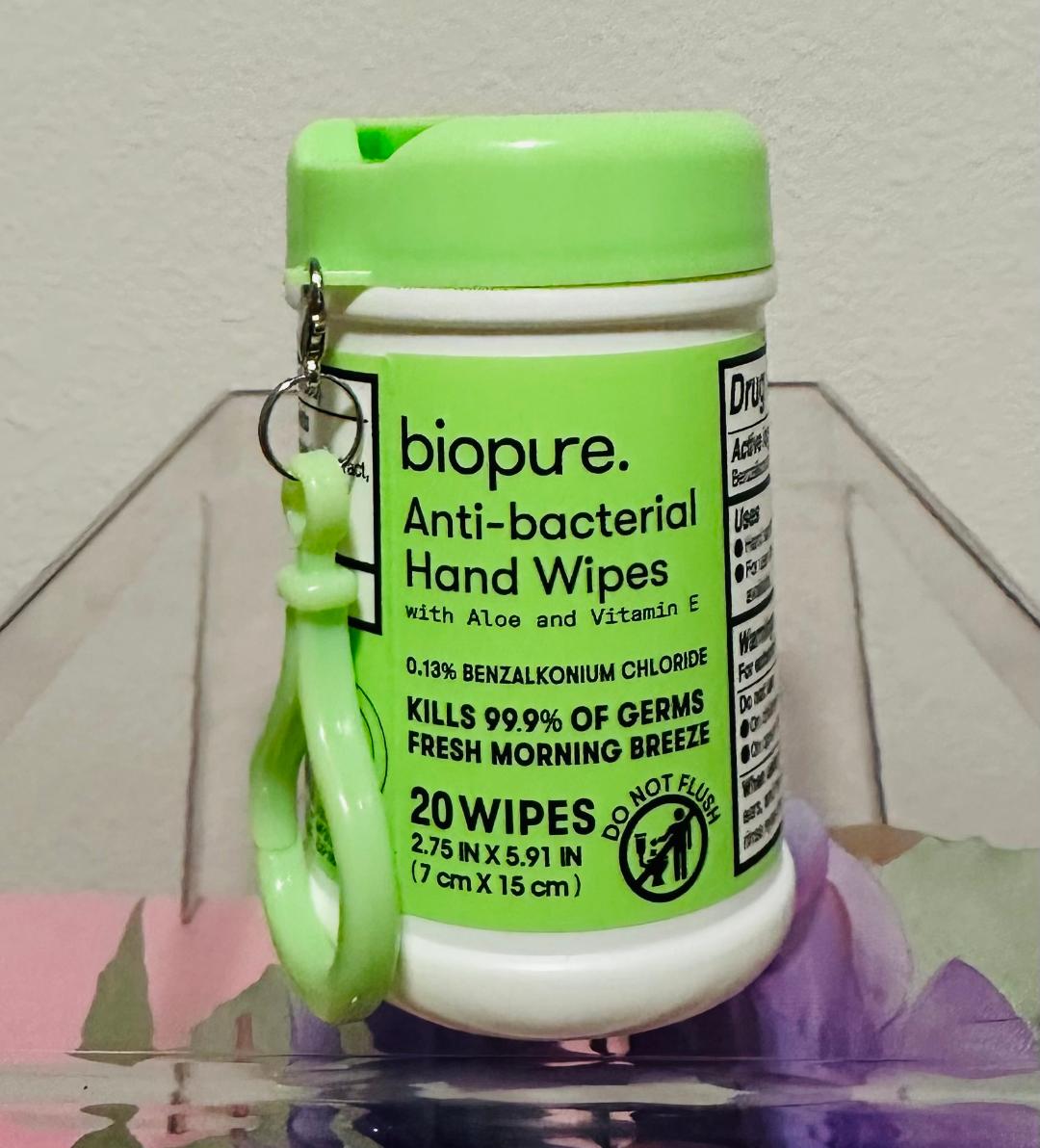 Biopure Anti- bacterial mini hand wipes / Fresh morning breeze