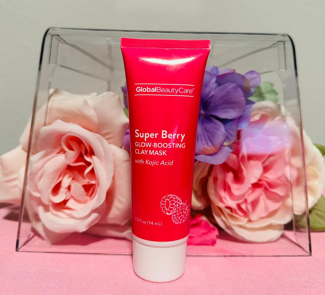 Global Beauty Care - Super Berry Glow-Boosting Clay Mask