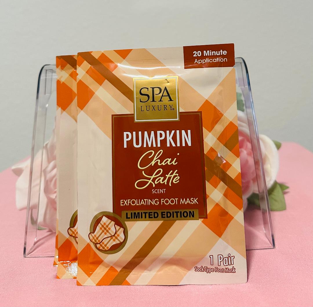 Spa Luxury Pumpkin Chai Latte Exfoliating foot mask