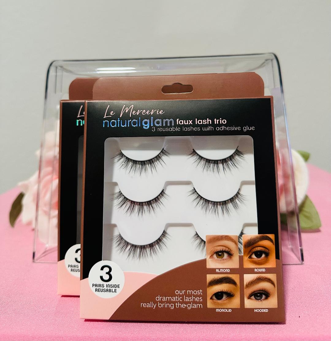Lashes and accessories