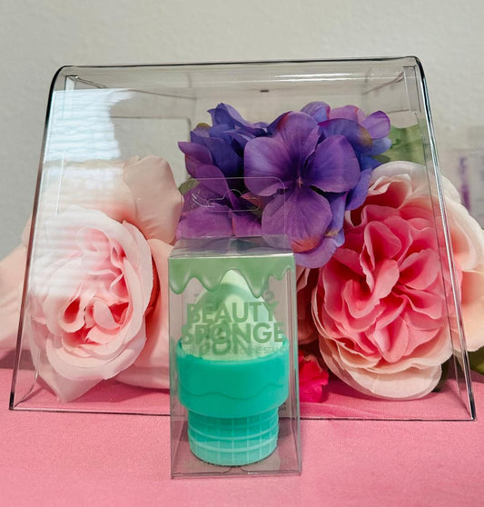 Beauty Sponge with Ice Cream Cone Stand- Green
