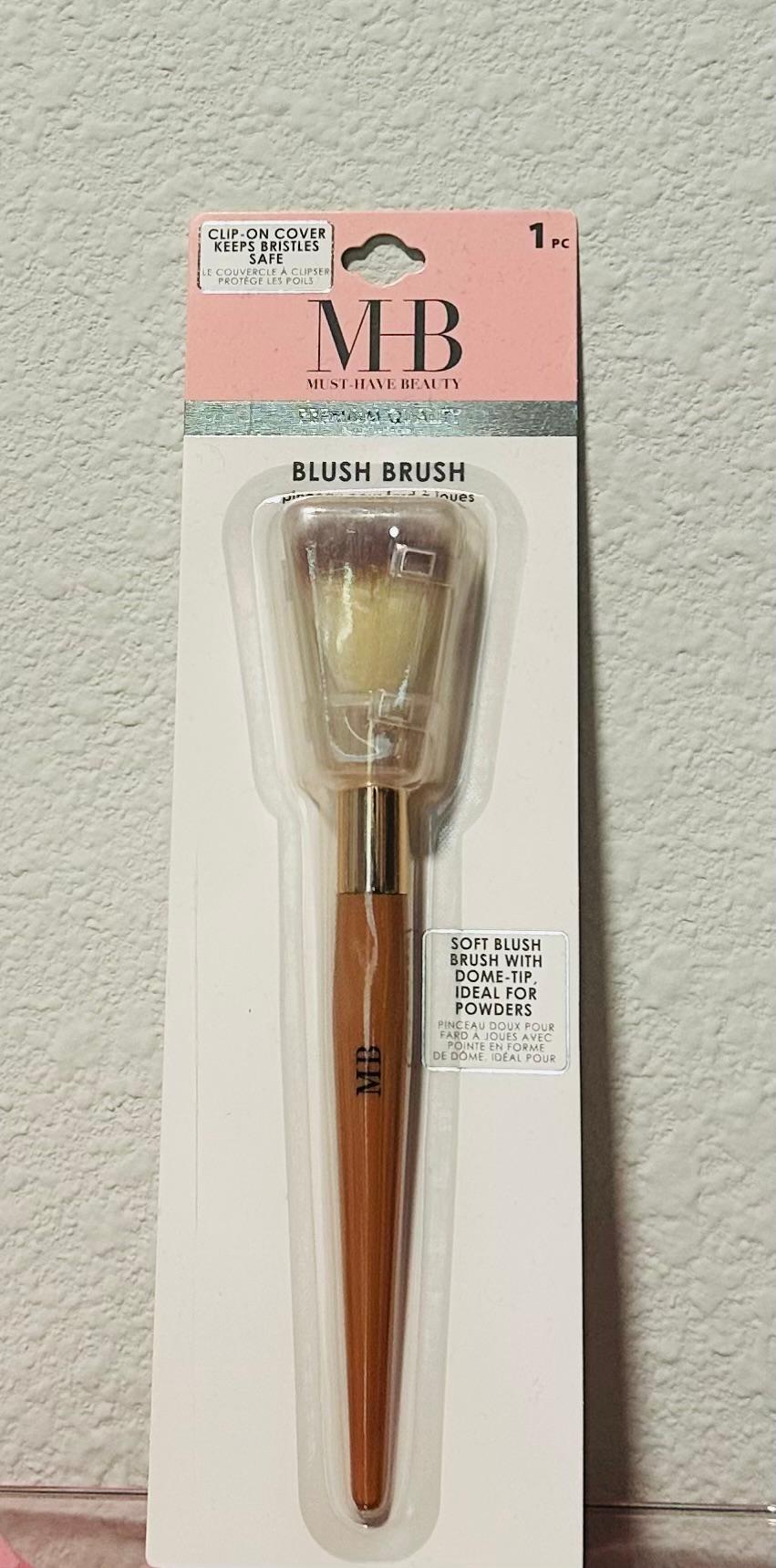 Must-Have-Beauty Blush Brush