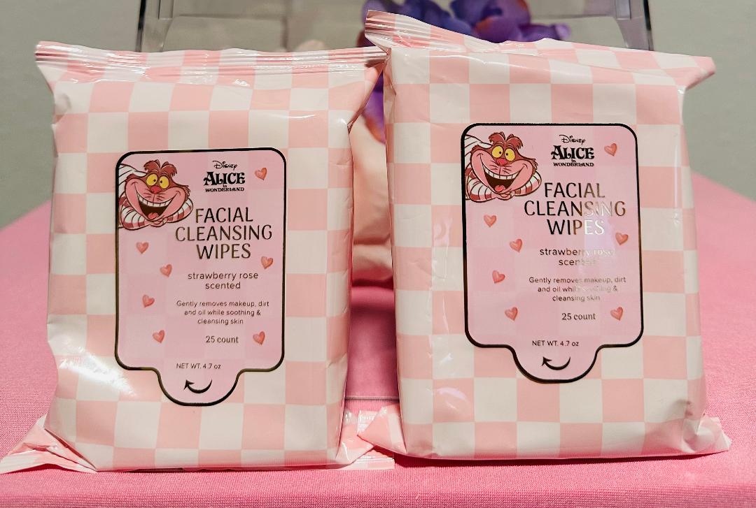 Disney Alice in Wonderland "Cheshire Cat" Facial cleansing wipes