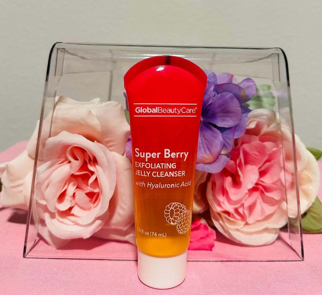 Global Beauty Care - Super Berry Exfoliating Jelly Cleanser