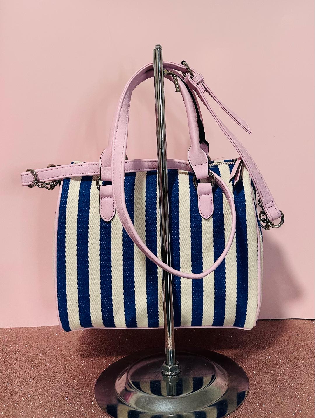 Free to be Juicy crossbody/Handbag