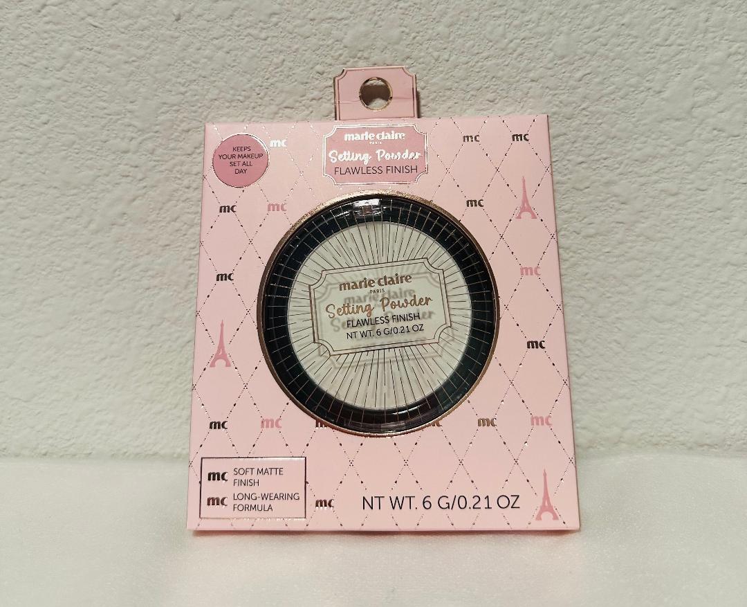 Marie Claire setting powder with flawless finish