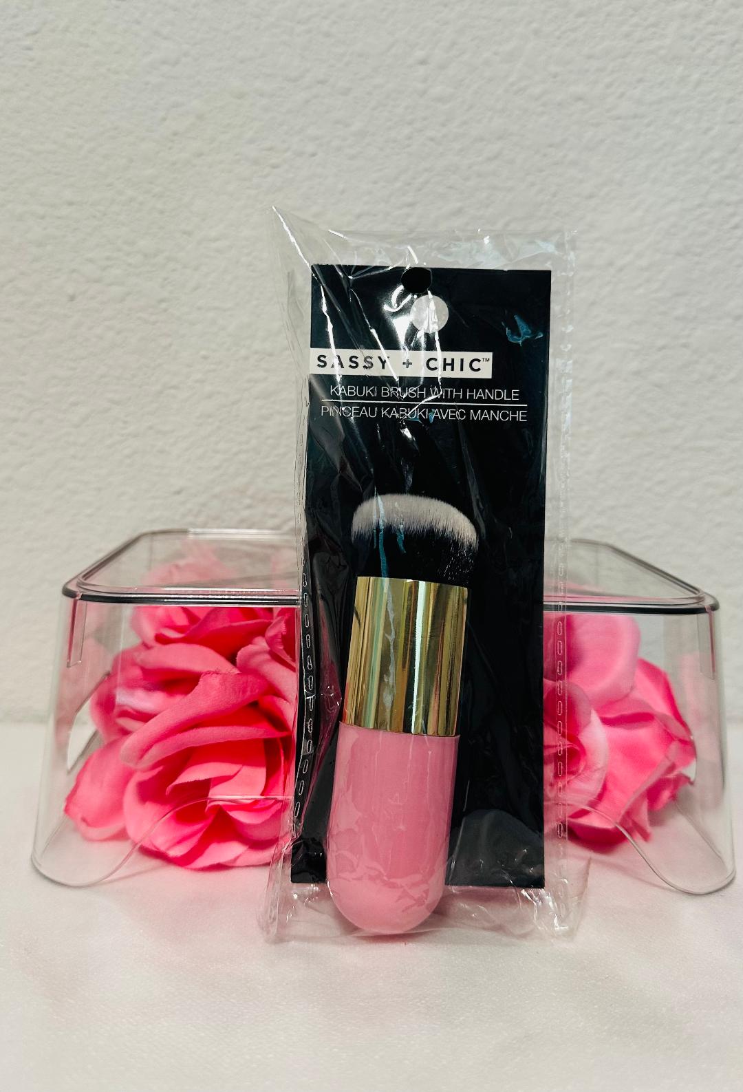 Sassy+Chic Kabuki brush with handle