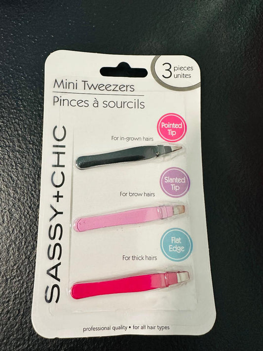 Sassy & Chic 3 Piece Mini Tweezers